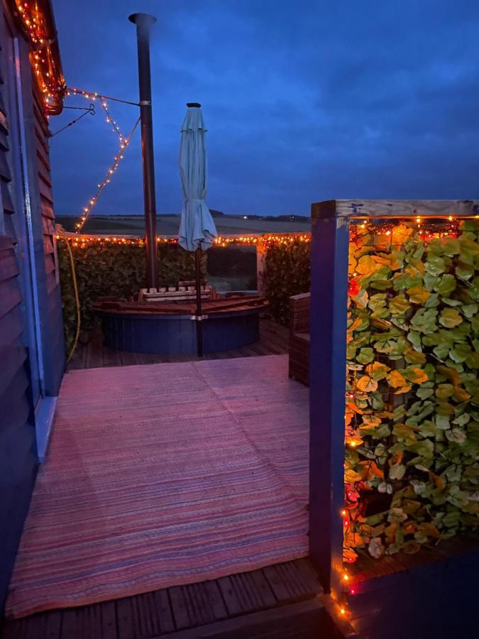 Croft B&B Accommodation With Hot Tub Gamrie Exterior photo